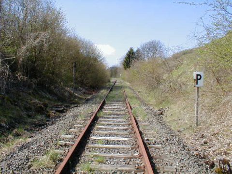 Einschnitt hinter dem Viadukt