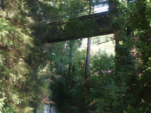 Brücke über den Speyerbach