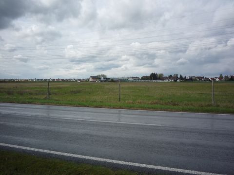 Zwischen Graben-Neudorf und Hochstetten