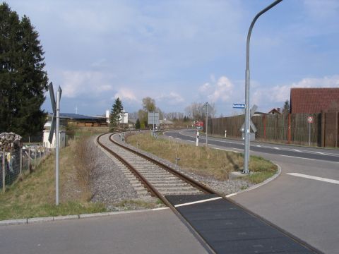 Bahnbergang in Mengen