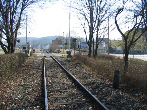 Bahnübergang vor dem Güterbahnhof Baienfurt