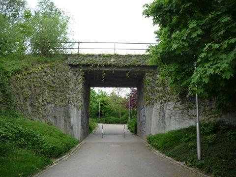 Brcke ber den Wiesenweg