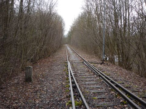 Ausfahrt aus dem Abzweige-Bahnhof