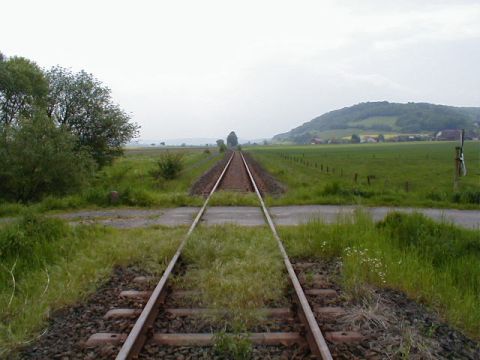 Bahnbergang zwischen Asbach und Beiershausen
