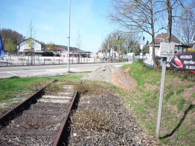 Bahnbergang ber die Hauptstrae