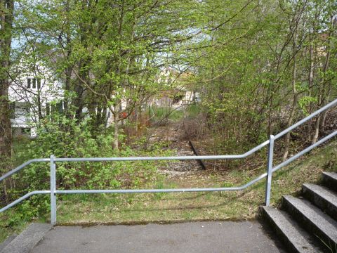 Zufahrt Adolff Garne