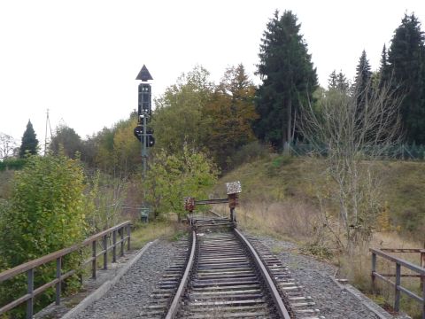 Prellbock hinter der Brcke