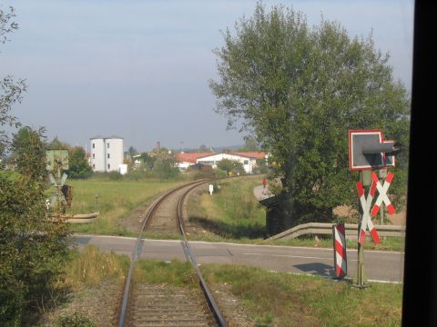 Bahnbergang ber die B25