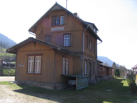 Bahnhof Nenningen