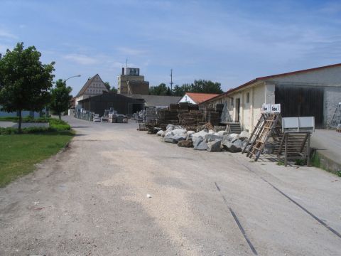 Zufahrt Lagerhaus Wertingen