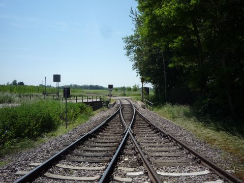 Abzweig zum Flugplatz Sllingen