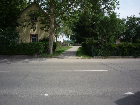 Bahnübergang über die Hauptstraße