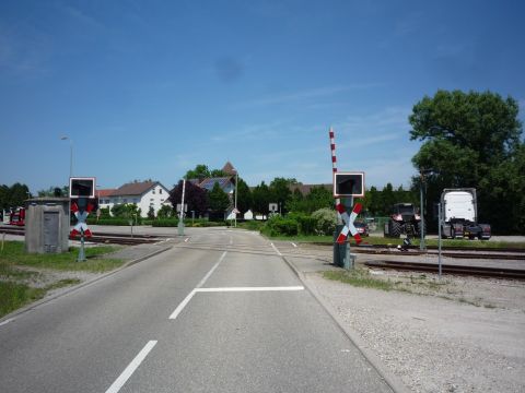 Bahnübergang über die Bahnhofstraße