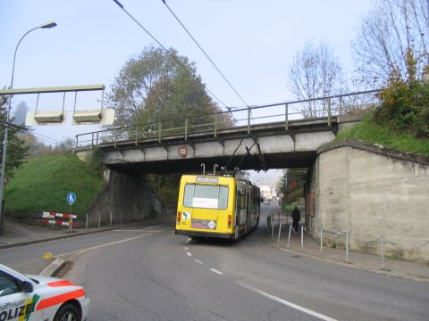 Brcke der Bahnlinie Basel Bad Bf - Singen