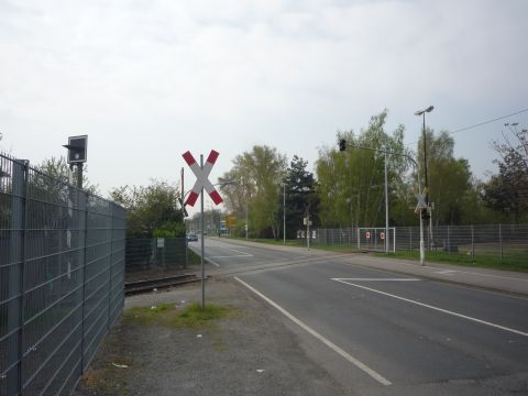 Bahnbergang ber die Sonderburger Strae